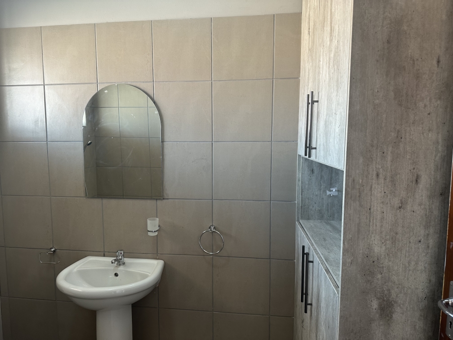 To Let 2 Bedroom Property for Rent in Rustenburg Central North West